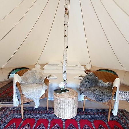 Hotel Skalbo Gardsglamping à Järvsö Extérieur photo